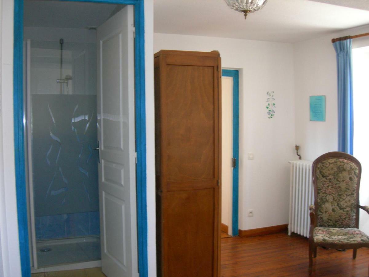 Sous La Glycine Bed & Breakfast Mielan Luaran gambar