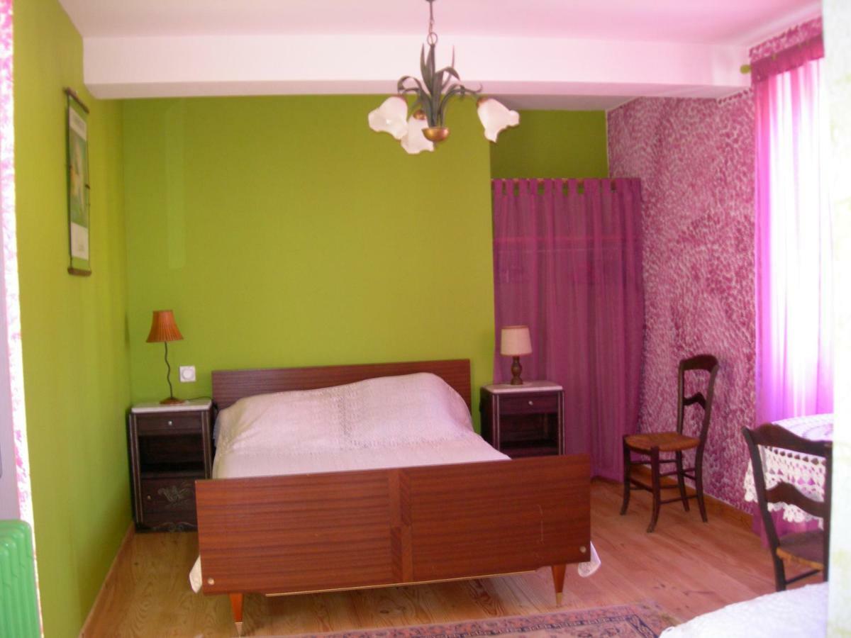 Sous La Glycine Bed & Breakfast Mielan Luaran gambar